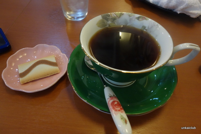 おいしい珈琲の店を見つけたい、大阪、九条、「Cafe Accogliente（アッコリエンテ）」