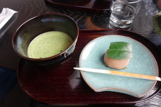 時々、京都遊、昔の友人達と湯豆腐の会−０３、湯豆腐の後は甘春堂で甘い物を頂く。