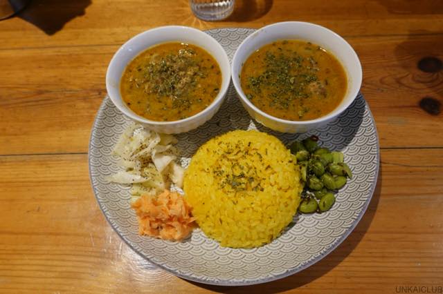 大阪、本町、「ディッシュカリー＆レリッシュ （Dish curry&relish」のカレーランチ。