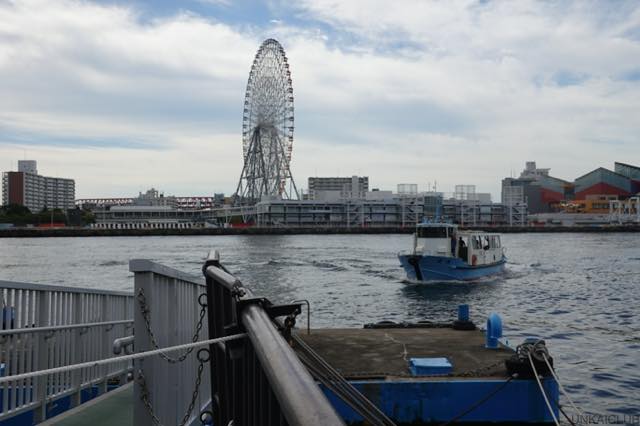 大阪遊、今に残る８つの渡船を全部歩いて巡って見る。０３ー天保山渡船を渡る。