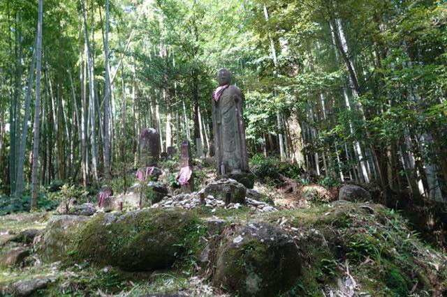三重遊、丸山千枚田、赤木城と熊野古道の旅−２４、熊野古道、松本峠。