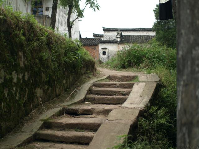 コロナ引き籠り。杭州絵画留学の日々が懐かしい。−３７、諸葛八卦村、「丞相祠堂」。