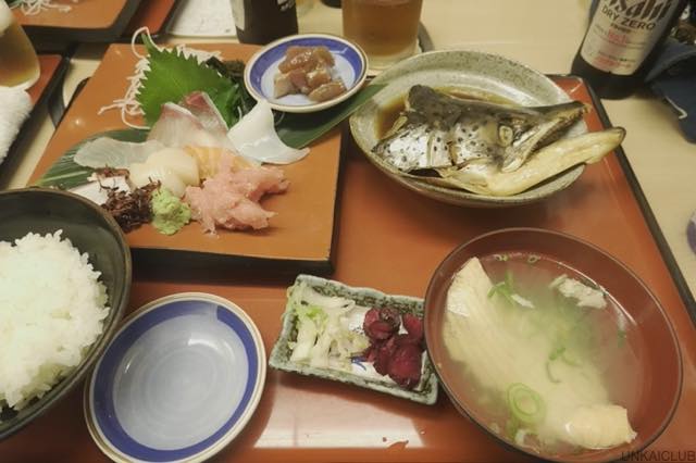 大阪、天王寺、アポロビル、「魚市」のおまかせ造り定食。